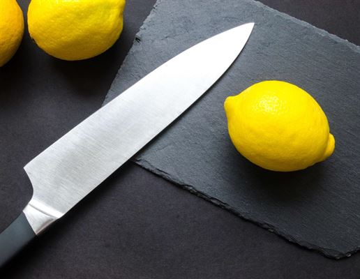 Vad kan man använda en Nakiri kniv till?